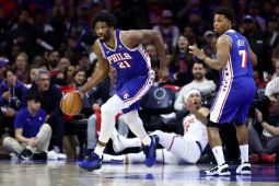 Bintang Philadelphia 76ers Joel Embiid diskors tiga laga