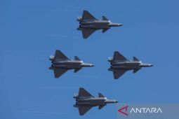 Menhan: Indonesia akan beli pesawat tempur Chengdu J-10