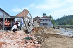 Pemkab Trenggalek kebut pemulihan infrastruktur pascabanjir bandang