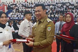 Bupati Kapuas Hulu mengingatkan PPPK  inovatif dalam bertugas