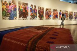 Pameran seni Boru Ni Raja