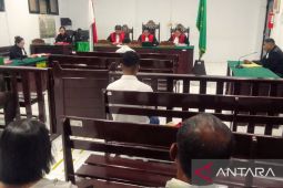 Jaksa tuntut pengguna narkoba jenis ganja 18 bulan  penjara