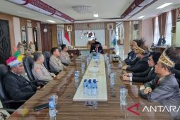 Pemprov Papua Barat kucurkan hibah Rp4,8 miliar danai penerimaan Bintara Polri