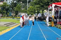 247 sekolah se-Jawa Barat terima penghargaan dari Gubernur saat Hardiknas