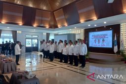 Jusuf Kalla lantik Pengurus PMI Babel