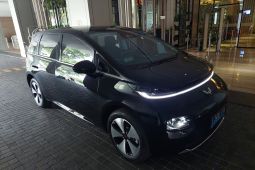 Wuling Cloud EV, minimalis namun canggih