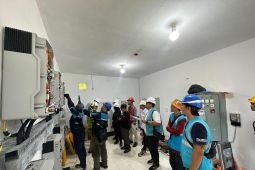 PLTS Pulau Tiga siap dioperasikan terangi Desa Nusela Maluku Tengah