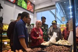 Pemkot Jambi datangkan dua ton bawang merah dari Brebes