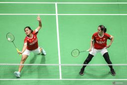 Fadia/Ribka dipaksa akui keunggulan tuan rumah di partai kedua final Piala Uber 2024