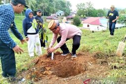Sekda Gorontalo Utara canangkan program 'Silakan Menanam'