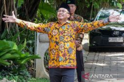 Sidang Bupati Sidoarjo ditunda karena termohon tak hadir