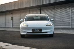 Prestige Motorcars hadirkan New Tesla Model 3 Highland di Distrik Otomotif -- PIK 2