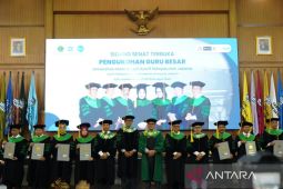 UIN Jakarta kukuhkan tujuh Guru Besar pada rumpun Ilmu Syariah