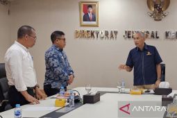 Dimposma kunjungi DJKN harapkan solusi beban berat APBD Taput