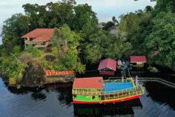Pengembangan wisata Danau Sentarum melalui pemberdayaan warga