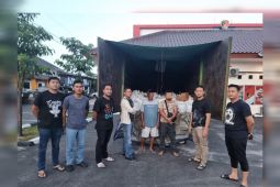 Polda Babel tangkap sopir beserta truk pengangkut pasir timah ilegal