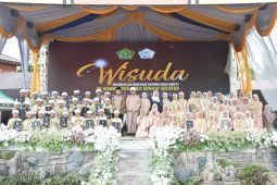 Pj Bupati HSS ajak tanamkan kecintaan terhadap Al-Qur'an bagi anak-anak