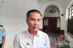 Pj Gubernur Jabar minta sekolah perhatikan usia bus wisata yang digunakan