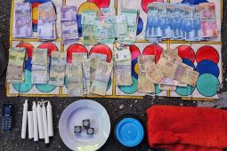 Main judi dadu, lima pria di Tabalong diciduk