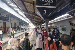 Penumpang KA di Jember meningkat 7 persen selama libur Isa Al Masih