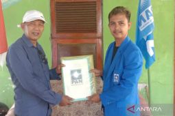 Bupati Mukomuko kembalikan formulir ke delapan parpol, strategi baru?