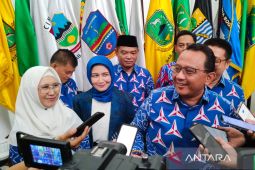 Bey tolak tawaran Partai Demokrat maju Pilgub Jabar 2024 2024