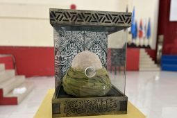 Pengunjung pameran mengaku kagum dan terharu melihat artefak Rasulullah SAW