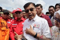 Jusuf Kalla melaporkan Agung Laksono ke polisi terkait kontestasi Ketum PMI