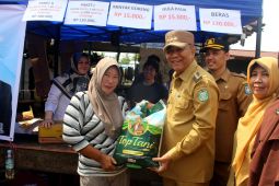 Pemerintah Kabupaten Kubu Raya gelar operasi pasar di sembilan kecamatan