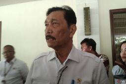 Menko Marves nilai Starlink bantu pendidikan dan kesehatan pelosok RI