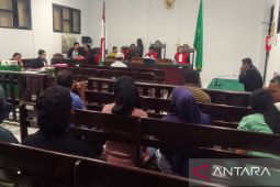 Terdakwa  pemilik lima paket ganja dihukum empat tahun penjara