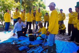 DKPP Kota Madiun latih peternak membuat pupuk organik dari residu ternak