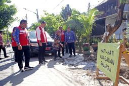 Pemkot Surabaya kebut proyek penanganan banjir