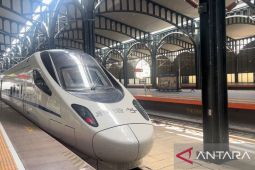 Mencoba kereta cepat di China, sejumlah WNI bandingkan dengan Whoosh