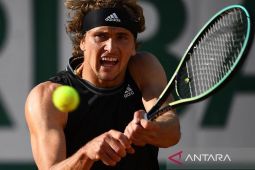 Zverev bangkit untuk kalahkan Griekspoor dalam lima set di French Open
