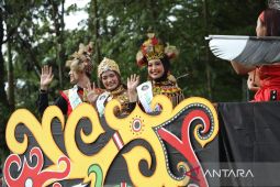 500 wisatawan mancanegara hadiri gawai dayak di Pontianak