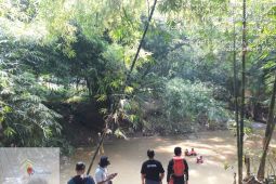 Cari warga tenggelam, Basarnas Banten sisir Sungai Cibeureum