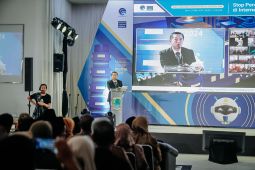 Kemenkominfo ajak masyarakat Karawang bangun wawasan tekait literasi digital