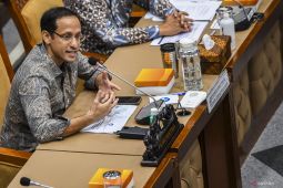 Humaniora kemarin, Presiden ke Sumbar dan penghentian kenaikan UKT tak rasional
