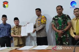 Pemkab Mukomuko teken NPHD pengamanan Pilkada 2024