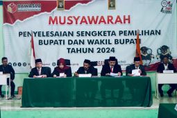 Bawaslu Garut gelar musyawarah bahas permohonan calon kepala daerah perseorangan