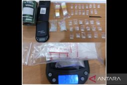 Ditresnarkoba Polda Babel ringkus pemuda Bangka Barat simpan sabu 30.59 gram