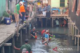 PT KPI unit Balikpapan lokalisir tumpahan cairan