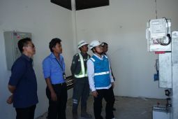 PT PLN  UP3 Saumlaki layani tambah daya pelanggan sektor perikanan