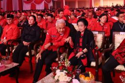 Pengamat: Pidato Megawati ingin bawa PDIP di luar pemerintahan