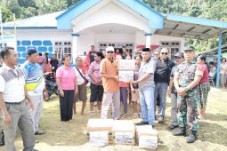 Satgas bencana alam Halbar salurkan bantuan untuk korban erupsi Gunung Ibu