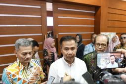 Perbaikan jalan Tegalgubug-Arjawinangun-Jagapura Cirebon bakal majukan ekonomi