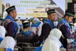 Pelepasan jamaah calon haji di Sidoarjo