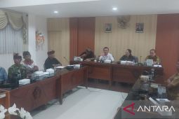 DPRD Jembrana panggil pengusaha yang gunakan bantaran sungai