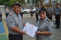 Lapas Kelas I Medan beri penghargaan kepada petugas teladan